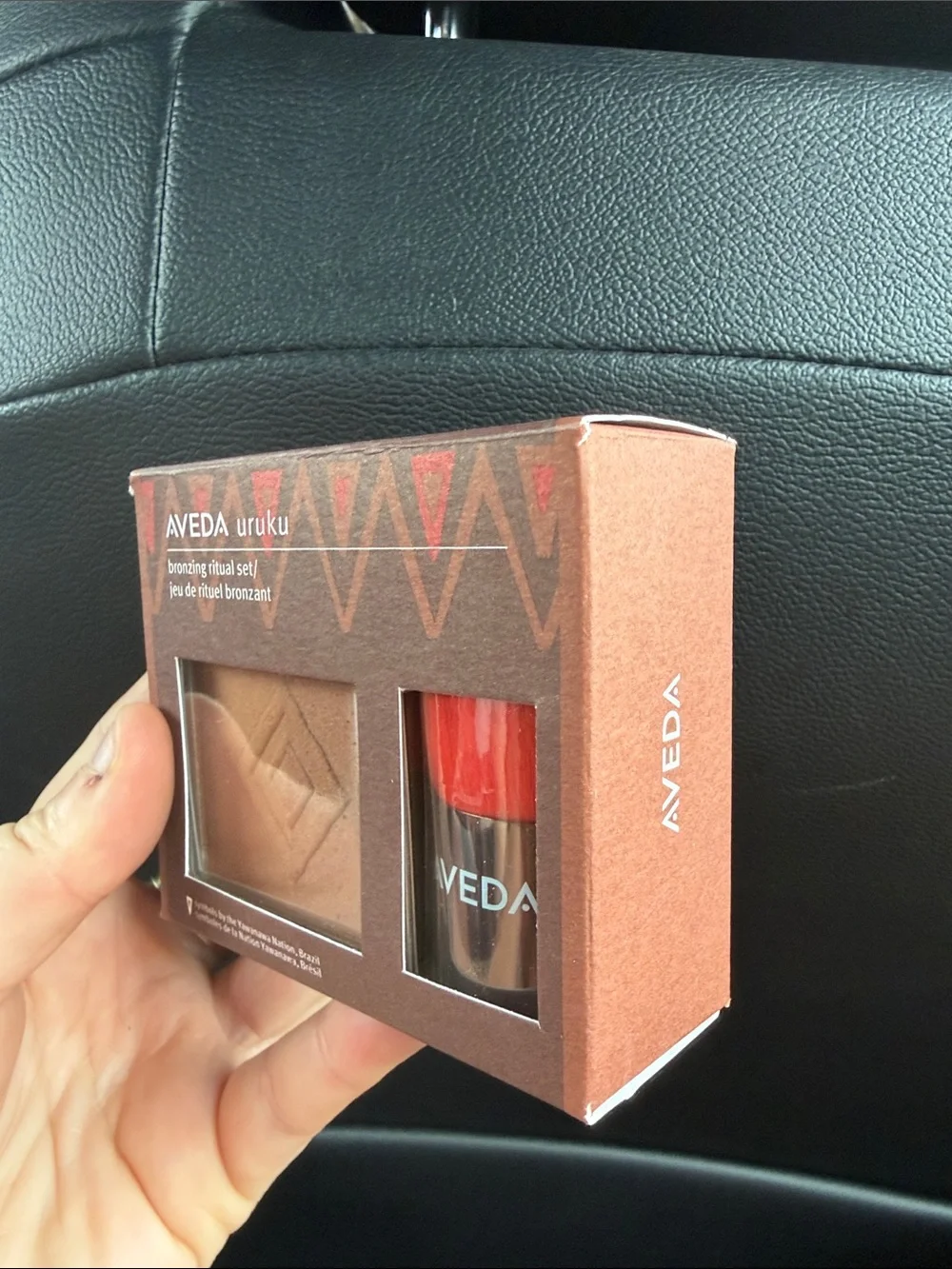 AVEDA Uruku Bronzing Ritual Set with Brush